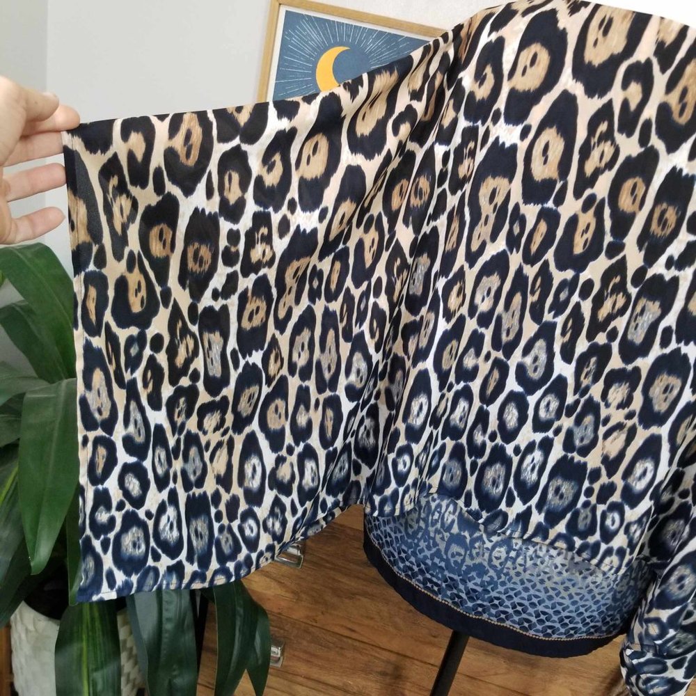 Top, Blouse. Blue, Tan, White, Animal Print. Chico's Brand. Size 0. - Picture 4 of 14